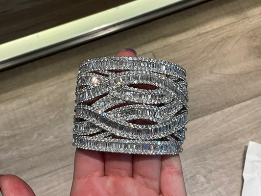 Baguette & Round Diamond Cuff